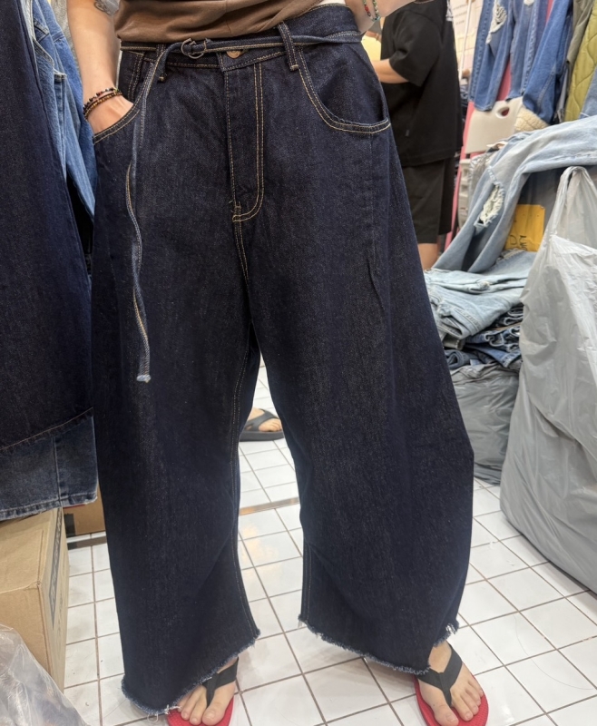 韓 深藍綁帶牛仔寬褲 size