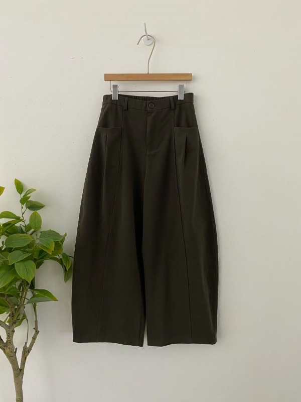 韓 打摺繭型寬褲 2色