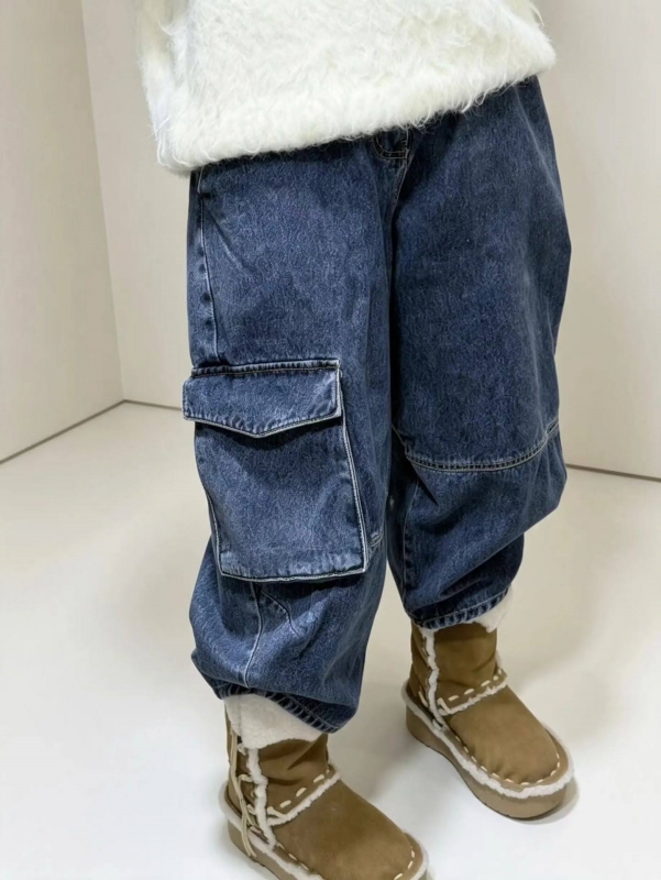 韓 側大口袋牛仔寬褲
