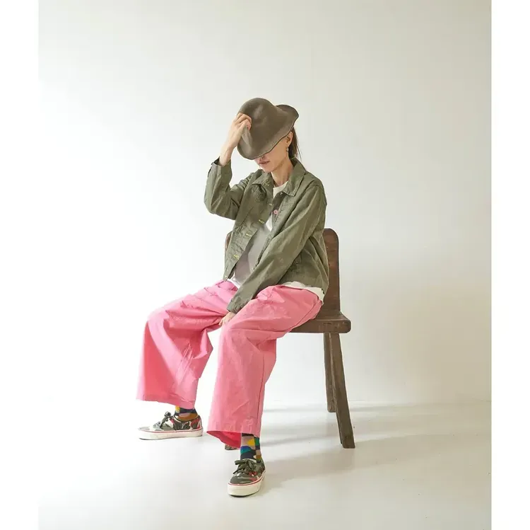 韓 彩釦大口袋短版外套 2色 size