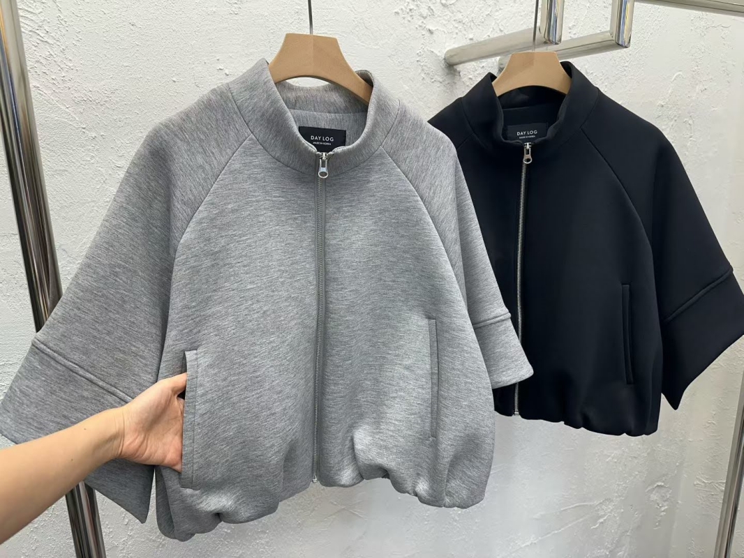 韓 立領寬袖短版外套 2色