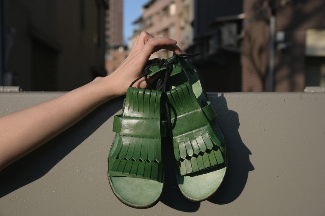 義大利品牌 義大利製牛皮涼鞋 流蘇款 兩色